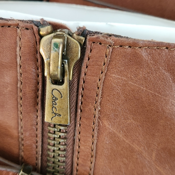 Coach Vanessa Pebble Grain boots, Size 5.5 - Picture 4 of 8